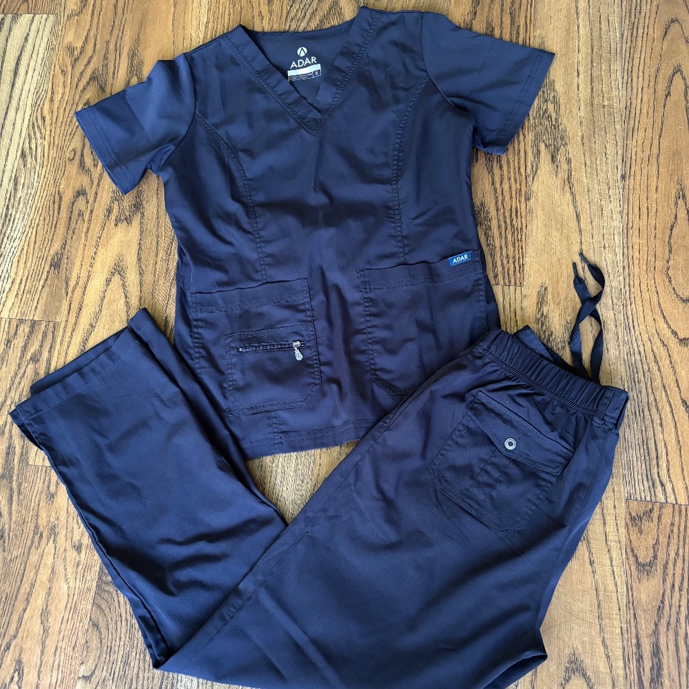 Adar scrub set